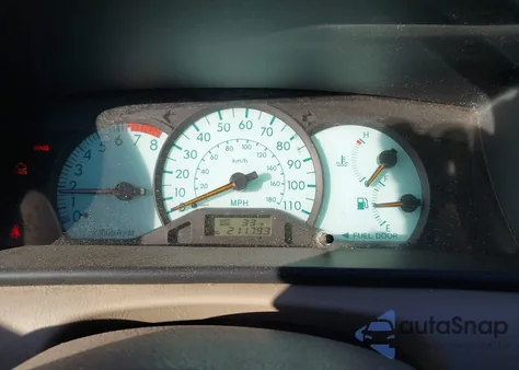 2003 Toyota Corolla Le z USA, uszkodzony, nr VIN 1NXBR32EX3Z135620